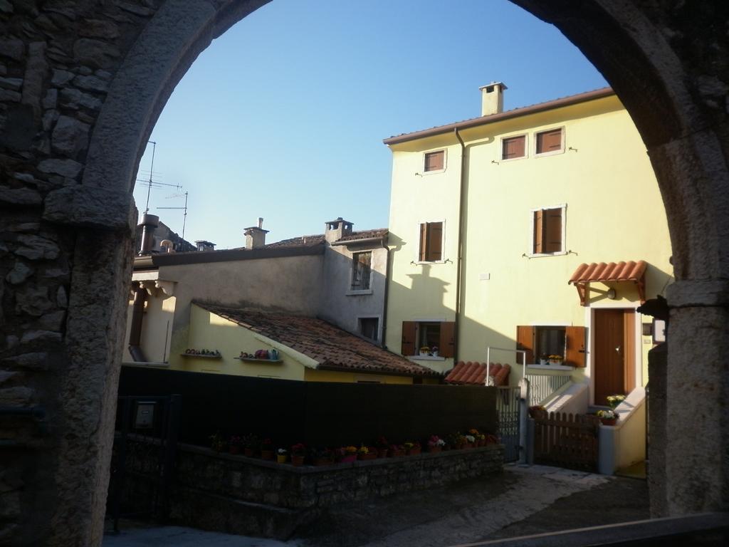 SantʼAmbrogio di ValpolicellaLa Piccola Mimosa公寓 外观 照片